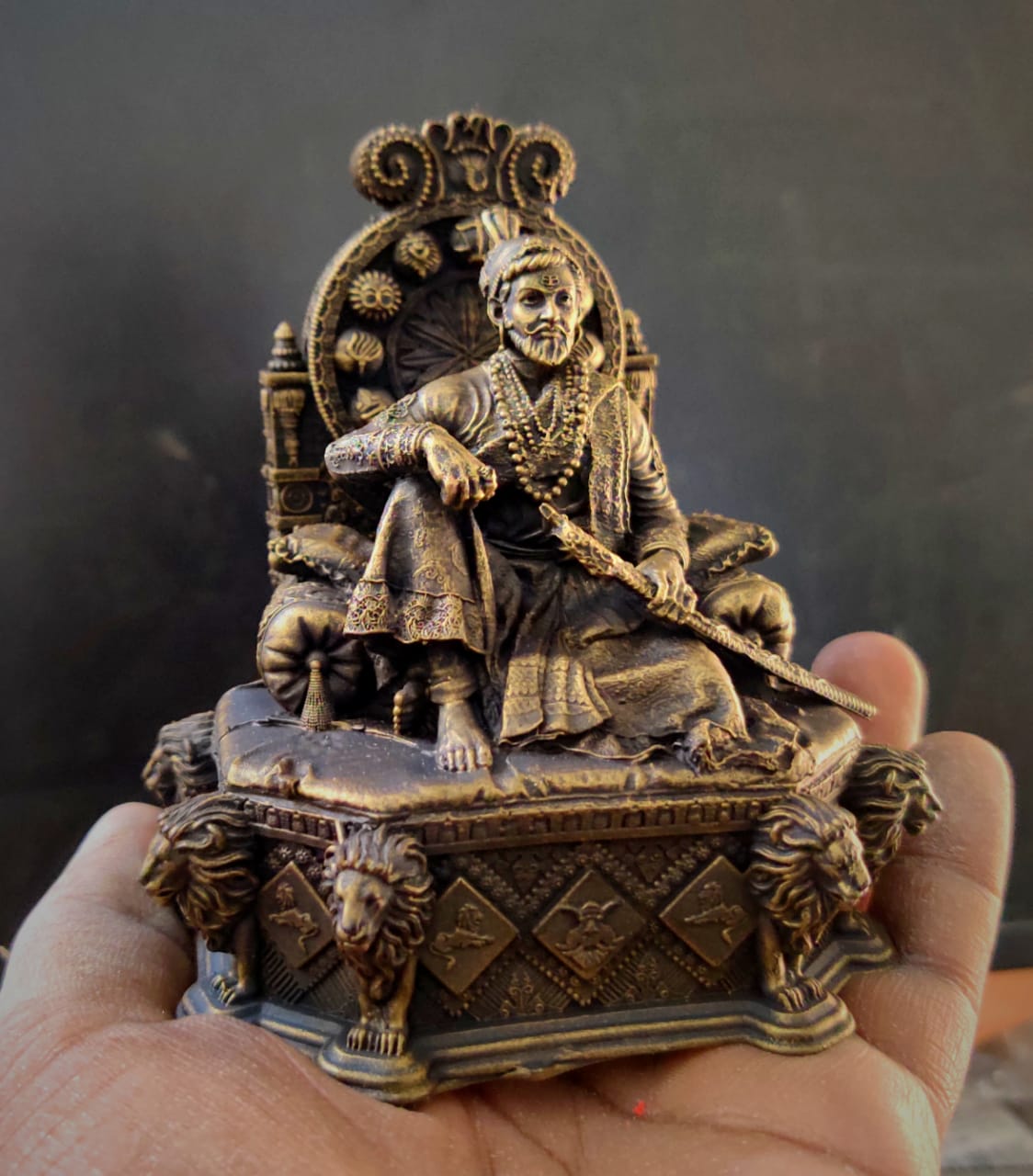 Buy Shri Chhatrapati Shivaji Maharaj Statue - 4.5 Inches - MyMurti ...